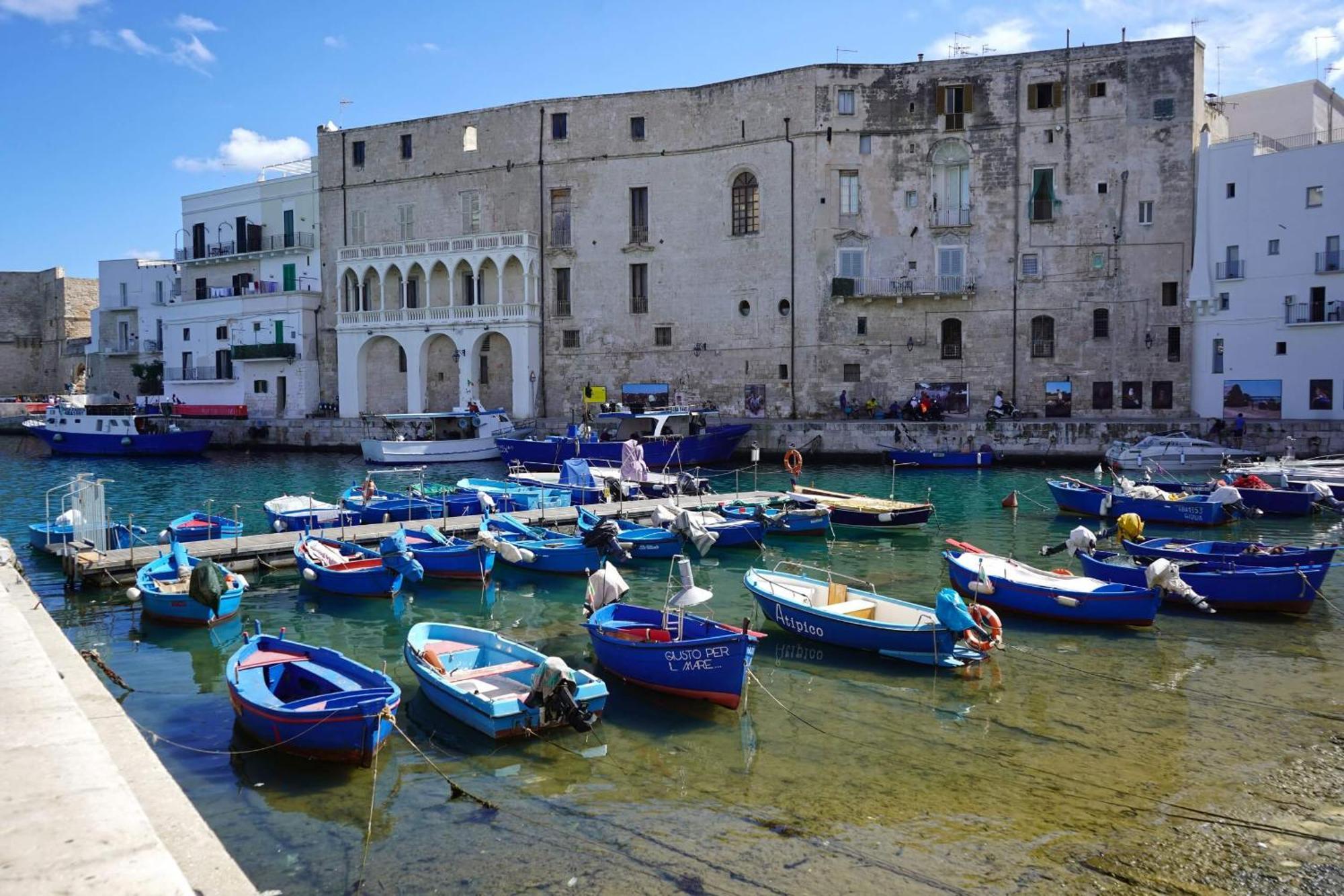Me Encanta Monopoli Bagian luar foto